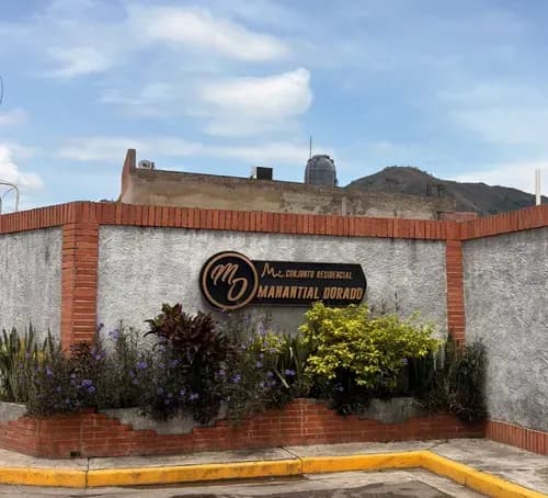 Townhouse En San Diego Conj Res Manantial Dorado - Con Pozo Y Patio (solo Clientes) Yg-mg