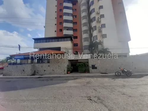 # 26-13330 Venta Impecable Apartamento En Nivel Bajo Con Cocina Moderna Y Agua Garantizada En Urb La Mata Cabudare,lara Aa /?