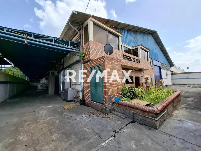 Venta Galpón - Zona Industrial Municipal Norte - Valencia (2.686 Mts.)