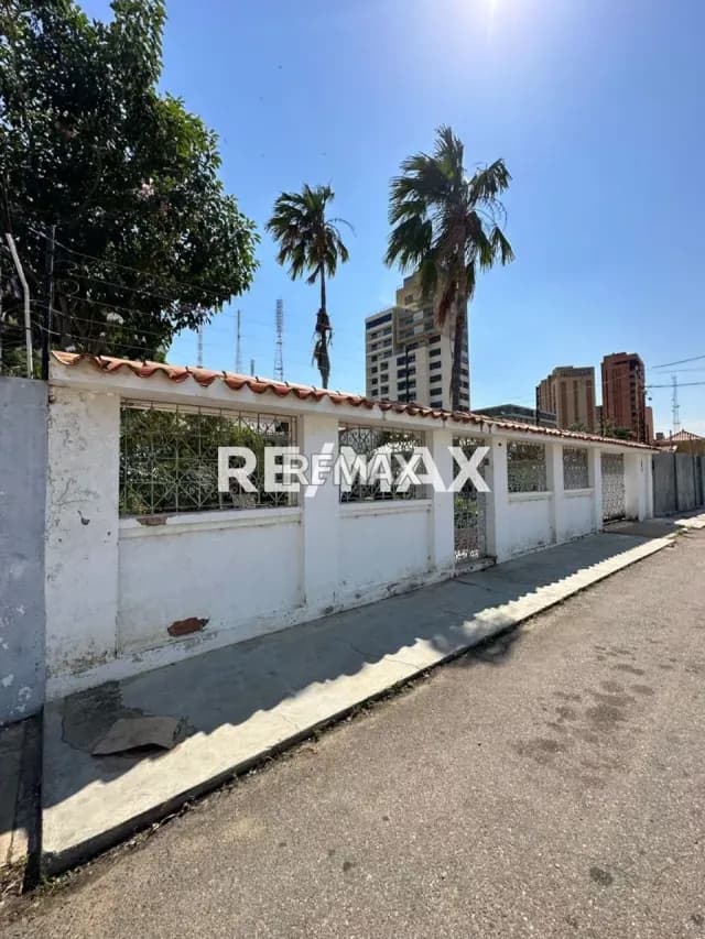 Casa para Remodelar en la Lago