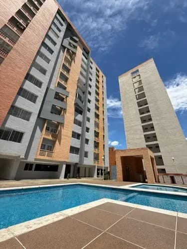 Apartamento Amoblado En Alquiler: Naguanagua Res. Sun Suites Cl-ptn