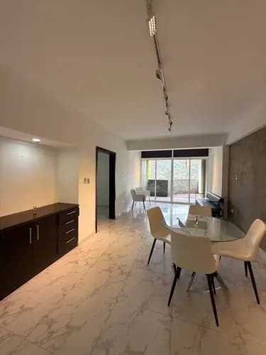 Apartamento En Resd Royal Palace En El Parral Pl