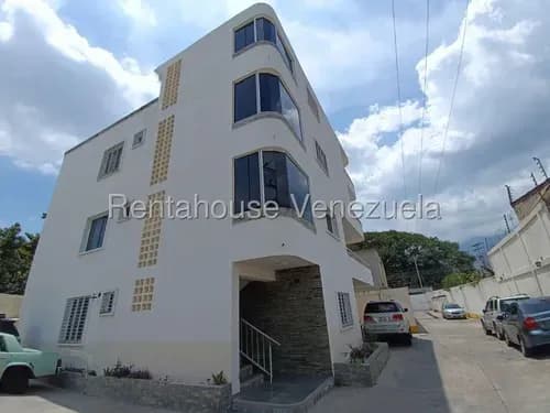 Apartamento En Venta En El Limón Maracay 25-20659 Irrr