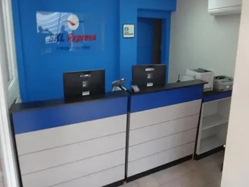 Edificio En Venta\ Los Dos Caminos Mg 5-2247