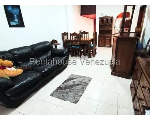 Venta Practico Apartamento Altagracia #26-14972 Cgl