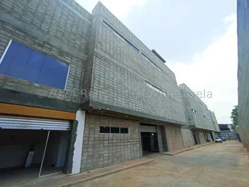 Edificio En Venta En Los Haticos Cb
