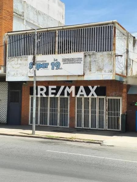 Local Comercial en Venta, Eje de la Carrera 19 con Calles 43 y 44