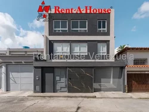 Casa En Venta En Santa Eduvigis 26-2821