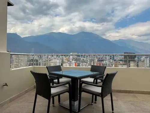 Sb Alquiler Espectacular En Ph En Colinas De Bello Monte Con Una Vista Inigualable Al Avila En Una De Las Mejores Zonas De Caracas. Cuenta Con 3 Habitaciones Con Baño, Cocina Equipada. Ven A Visitarlo