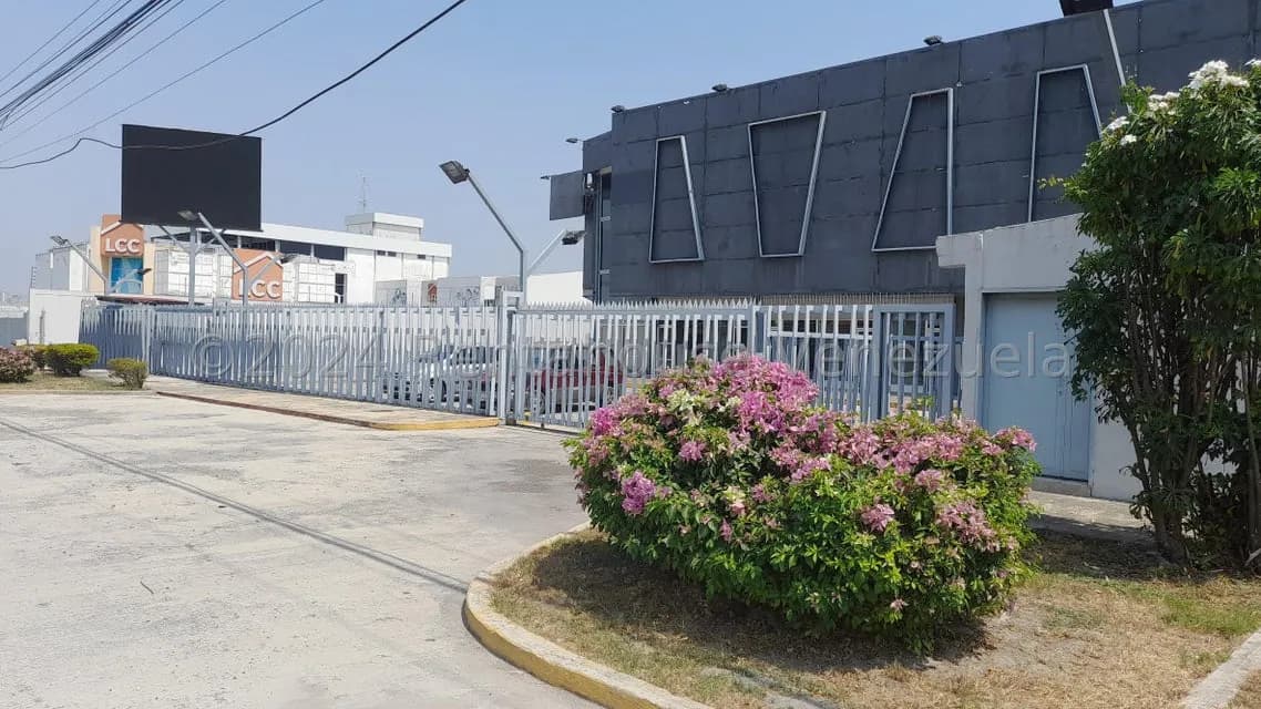 Comercial (Local Comercial) en Alquiler en Ave Intercomunal, Lara