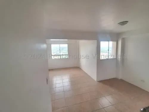Se Vende Apartamento Conectado A Planta Electrica En El Este De Barquisimeto # Fc 26-15951.