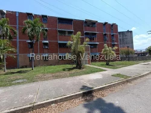 Moderno Apartamento En Venta Urb. Fundacion Maracay 26-19494 Jcm
