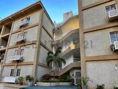 Venta de apartamento conjunto residencial Los Naranjos Zona Oeste Maracaibo