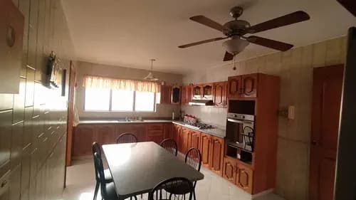 Valencia Casa En Venta L. C Urbanización El Parral