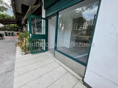 Altamira, Frente A La Plaza Francia !! Alquiler Fabuloso Local Comercial A Pie De Calle, 50 Mts2, 1 Baño. Ideal Para Floristería, Café, Heladería, Pastelería Y Comidas Ligeras. Excelente Oportunidad !