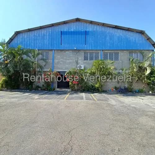 Espectacular Galpón En Venta En Zona Industrial 3 Barquisimeto, Karen Burgos, Cód. 25-17891, Totalmente Operativo, Cerrado Con Vigilancia.
