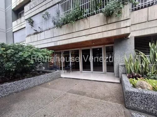Ma - Apartamento En Venta En Los Palos Grandes, Pozo - 26-20362