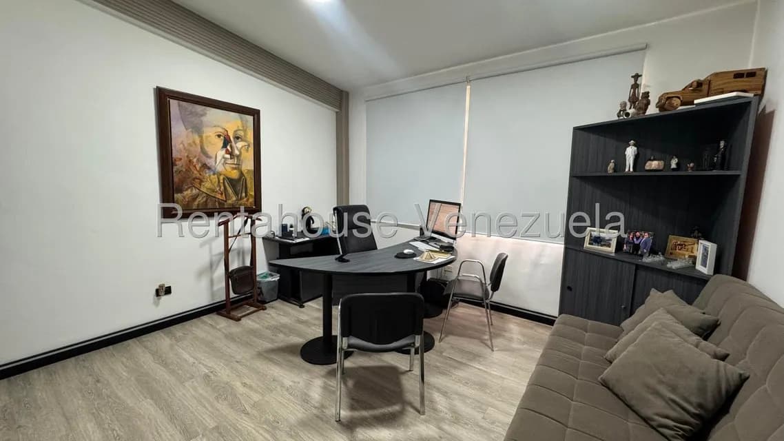 Comercial (Oficina) en Alquiler en El Marques, Distrito Metropolitano
