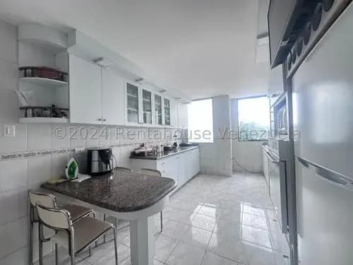 Apartamento En Venta El Recreo 26-16268
