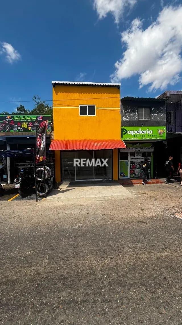 Local Comercial en Alquiler, Sector Plataneros
