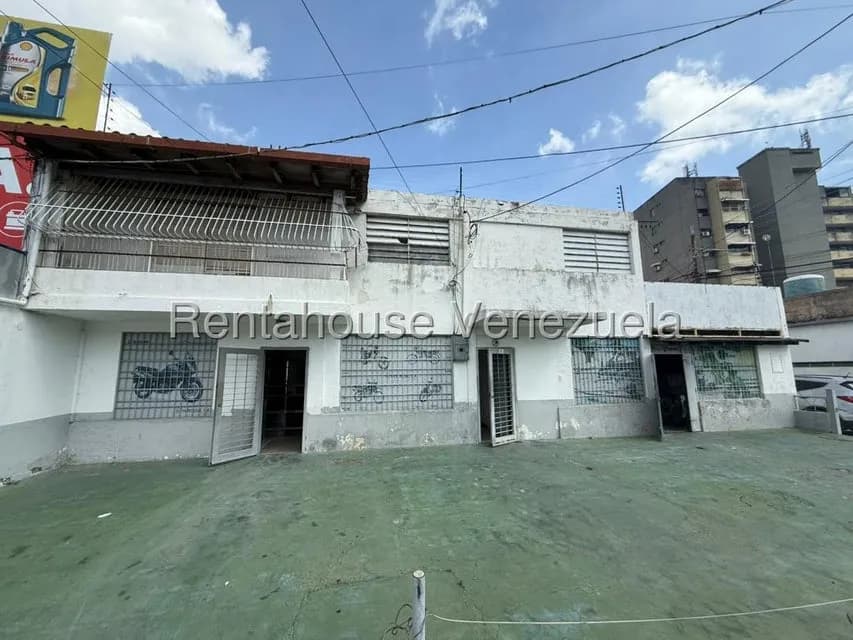 Local Comercial en alquiler - $2k