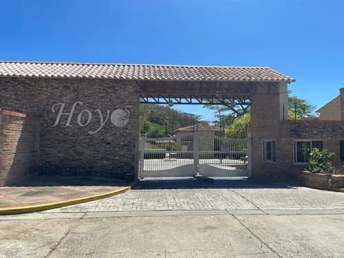 Townhouse En San Diego Res. Hoyo 5