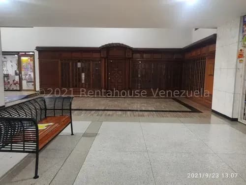 Amplio Local En Venta En El Ccct Cda 22-5930