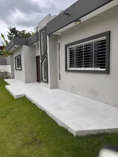 Grey Zuloaga De Inzitu Realtors Vende Casa En El Pueblo De San Diego Solo Clientes