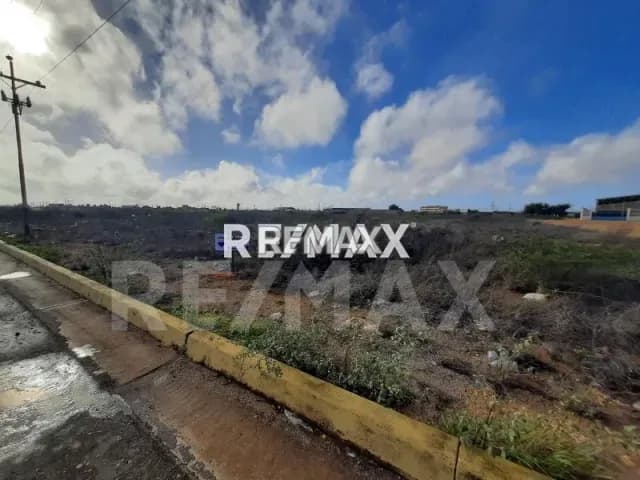 Terreno en Venta, Las Adjuntas.