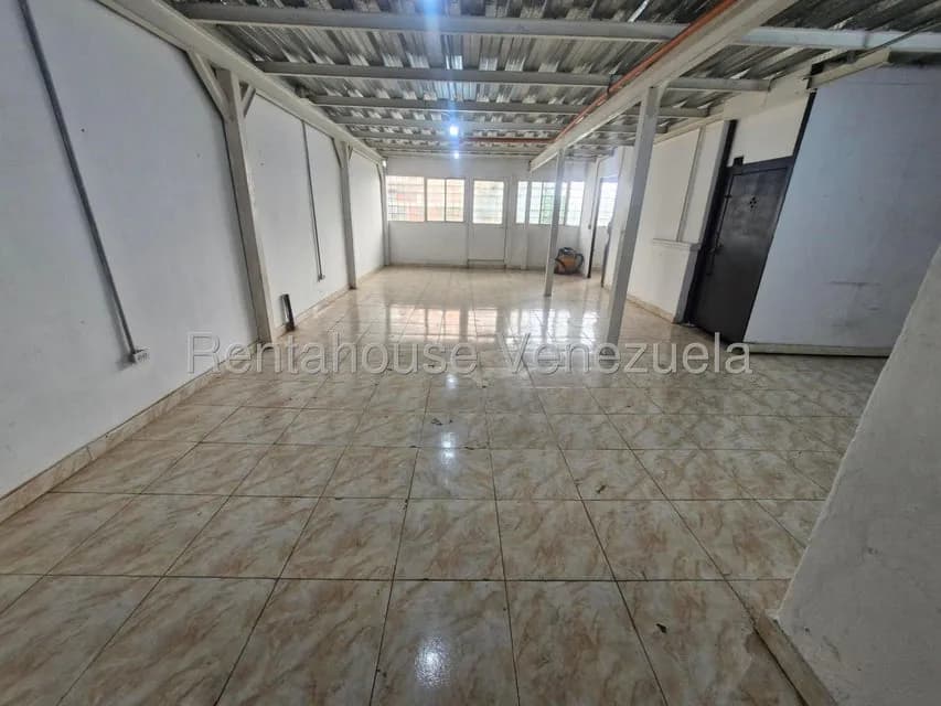 Comercial (Local Comercial) en Alquiler en Mariperez, Distrito Metropolitano