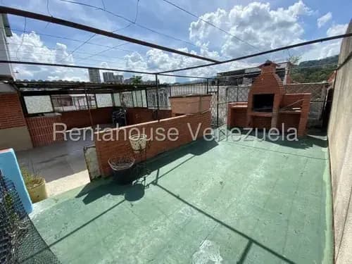 Casa Para Actualizar En Venta De 311mts² En La California Sur