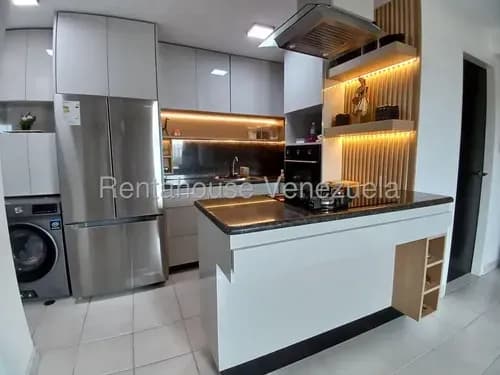 Apartamentos En Alquiler En El Oeste De Barquisimeto Con Piscina #26-21242 Nd