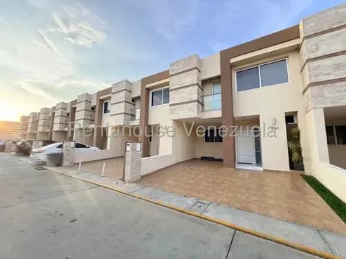 Milagros Inmuebles Casa Venta Cabudare Lara Av Ribereña Villa Paris Economica Residencial Economico Código Inmobiliaria Rent-a-house 26-7054