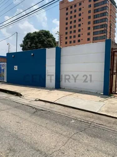 Venta De Casa Comercial Amoblada Urbanizacion La Alegria