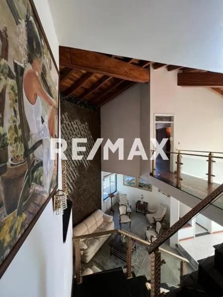 Amplia Casa en Venta al este de Barquisimeto zona privilegiada