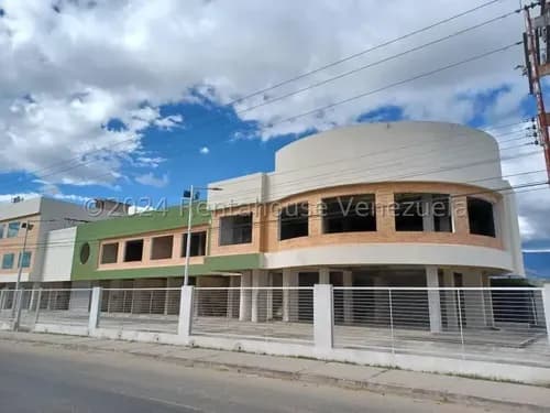 Locales Comerciales En Venta Cc Karol Home Av Aragua Oportunidad De Inversion Estef 25-14092