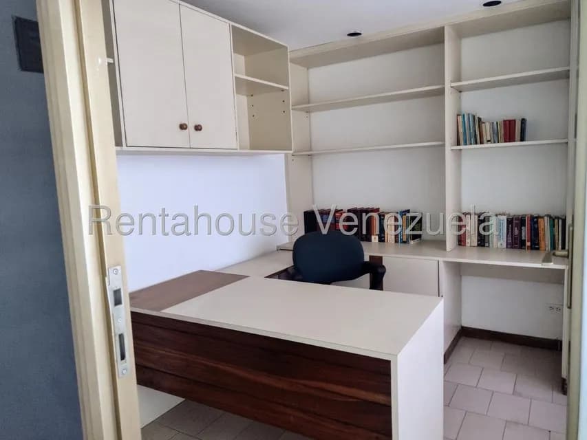 Comercial (Oficina) en Venta en Parroquia Catedral, Distrito Metropolitano