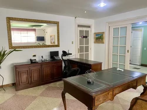 Consultorio Odontologico En Alquiler Las Mercedes Baruta Caracas