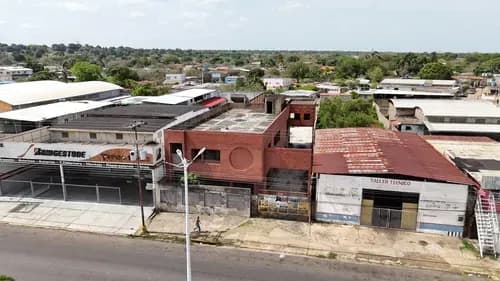 En Venta De Oportunidad Terreno Con Una Edificación En Obra Gris Ubicada En La Av. Miranda De La Ciudad De Anaco-edo. Anzoátegui