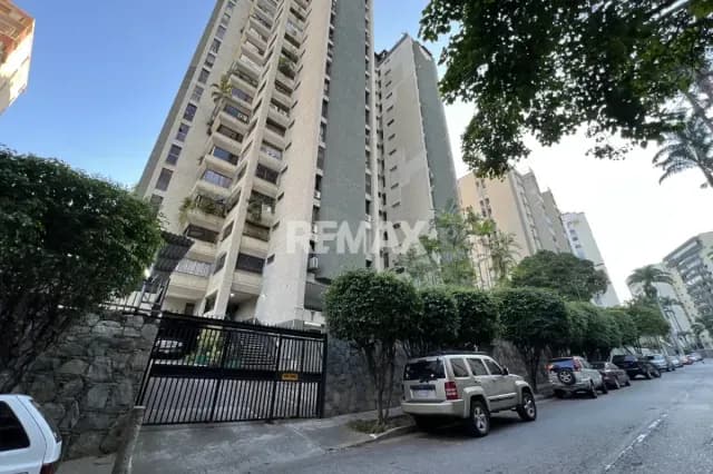 Apartamento Remodelado Santa Fe Sur 118m² | 3 Hab + 3 Baños | Calle Cerrada