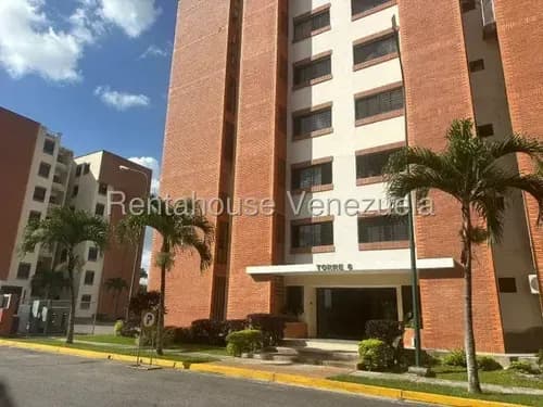 Erika Armeya Vende. ¡luz Garantizada! Apartamento Moderno 3h/2b Este Bqto. Planta Eléctrica Fija, Cocina Equipada Y Ubicación Premium. Flex 26-3428