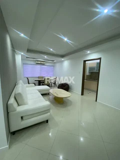 Alquiler Apartamento amoblado con Planta Eléctrica Total en Cronus Country El Parral Valencia