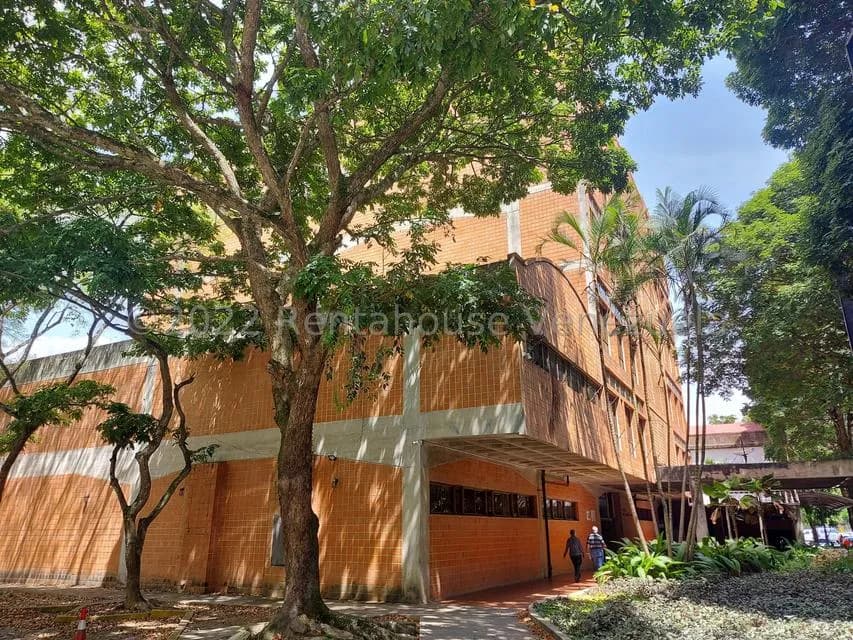 Comercial (Oficina) en Alquiler en Terrazas del Avila, Distrito Metropolitano