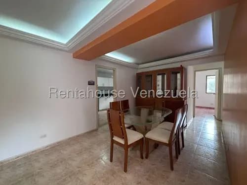 Una Joya En Lomas Del Avila Lindo Comodo Y Bien Iluminado Apartamento En Venta, Cerca De Todos Los Servicios, Listo Para Mudarte - 85 Mts2