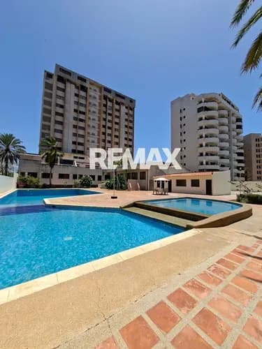 Apartamento En Costa Azul, Municipio Mariño, Isla De Margarita Cod: 1812