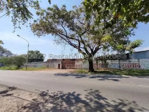 Galpón En Venta En La Zona Industrial Samán De Guere Turmero Rah 25-13582 Meglisf