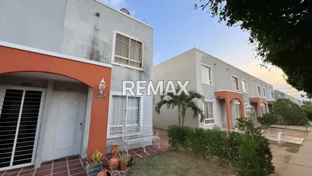 CASA EN VENTA CAMINO DE LA LAGUNITA II ETAPA CONJUNTO PUNTA DE PIEDRA