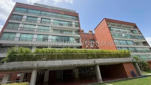 Apartamento En Alquiler En El Solar Del Hatillo 26-20401 Gc