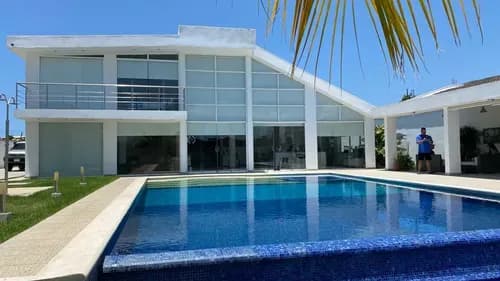 Se Vende Casa En Higuerote Ciudad Balneario- Vm