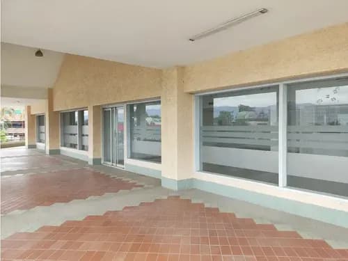 Oficna En Alquiler, Cc Star Center, Cagua.